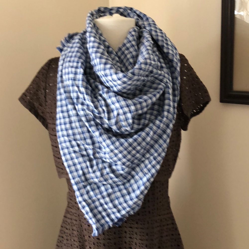 Reversible scarf blue plaid